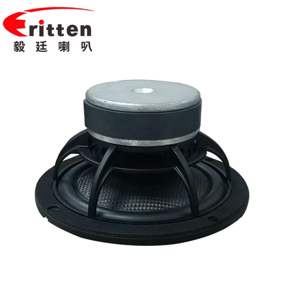 按振膜的軟硬，球頂揚聲器可分為硬球頂揚聲器和軟球頂揚聲器兩種