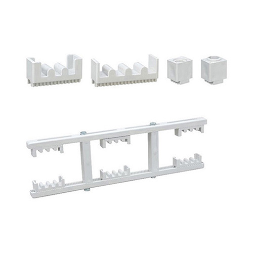 GCK、GCS、MNS柜體用母線夾系列(新產(chǎn)品)HG4-4、HG4-4
